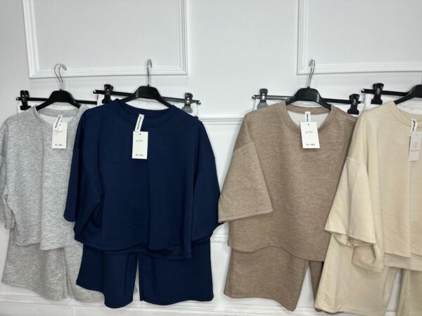 Conjunto Lima. - Imagen 3